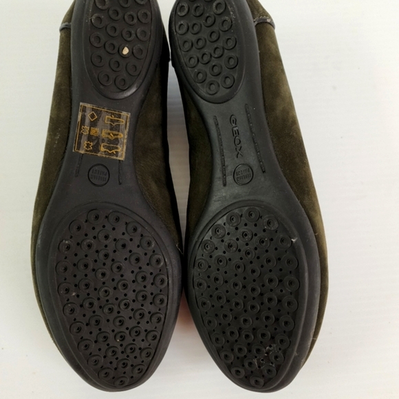 Geox Women's Sage Green Suede Flats Size 7 - Picture 7 of 8